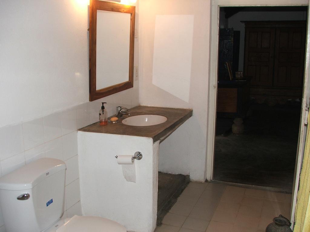 15Lmd Villa In Front Of The Lagoon Batticaloa Szoba fotó