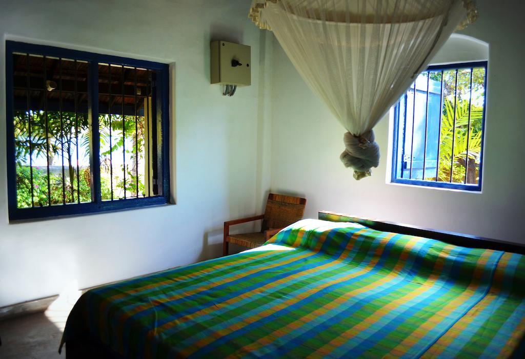 15Lmd Villa In Front Of The Lagoon Batticaloa Szoba fotó